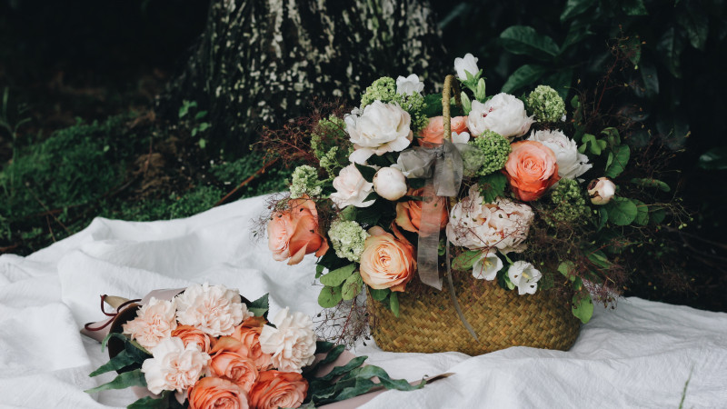 Funeral Flower Baskets head photo