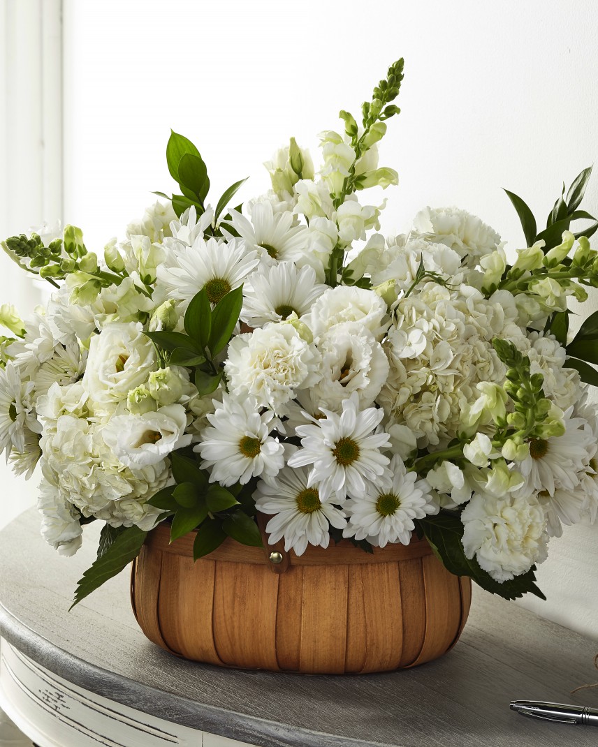 Purchase The Pure Ivory Basket | Today Flower Delivery