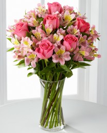 Dreamland Pink Rose Bouquet with Vase